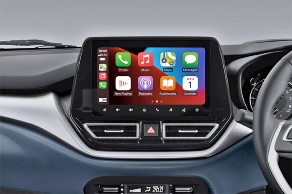 Head Unit 6.8-inch Touch Screen with Smartphone Linkage Suzuki New Baleno